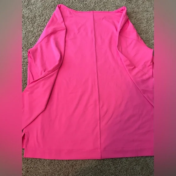 Like New Lilly Pulitzer *SOFT* Bright Pink Karessa SPF 50+Top, Size Medium - Picture 11 of 15